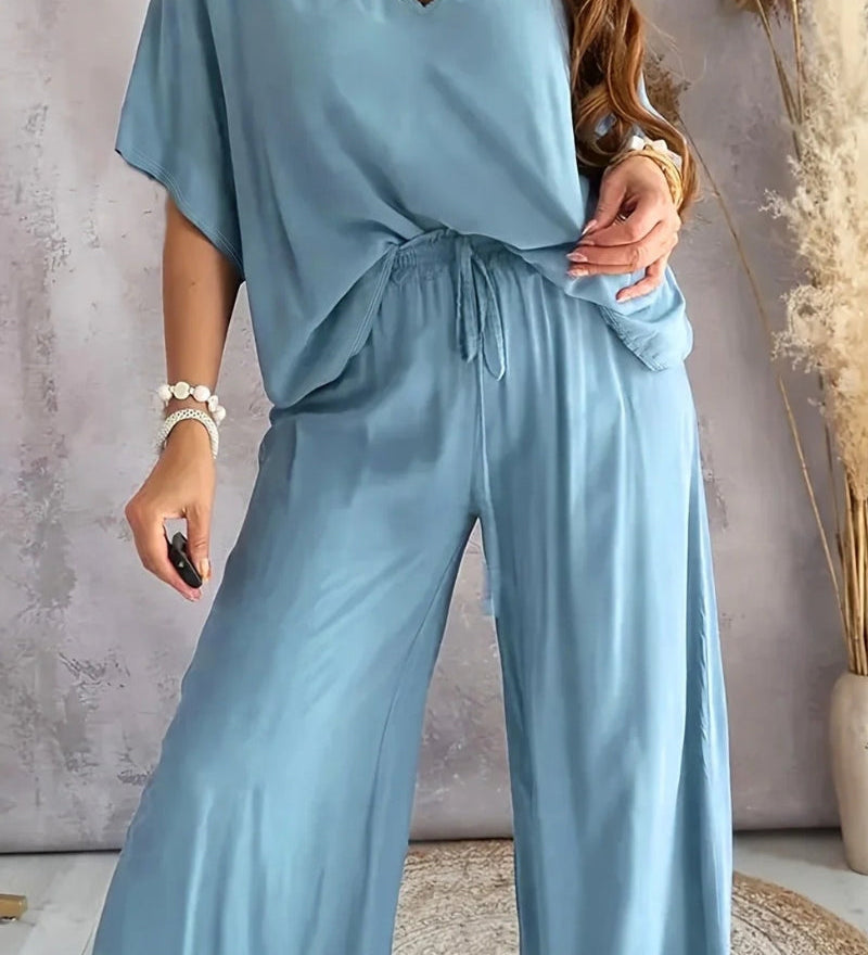 Ana | Sproščen in eleganten komplet
