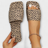 Jasmina - Ravni mokasini z leopardjim vzorcem