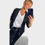 Karolina Prilagojen Set z Mehkim Blejzerjem in Hlačami