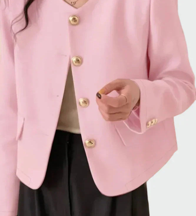 Elegantní Sako v Moderním Designu