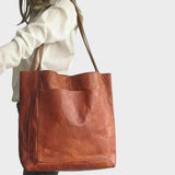 Jagoda - Elegant Leather Handbag