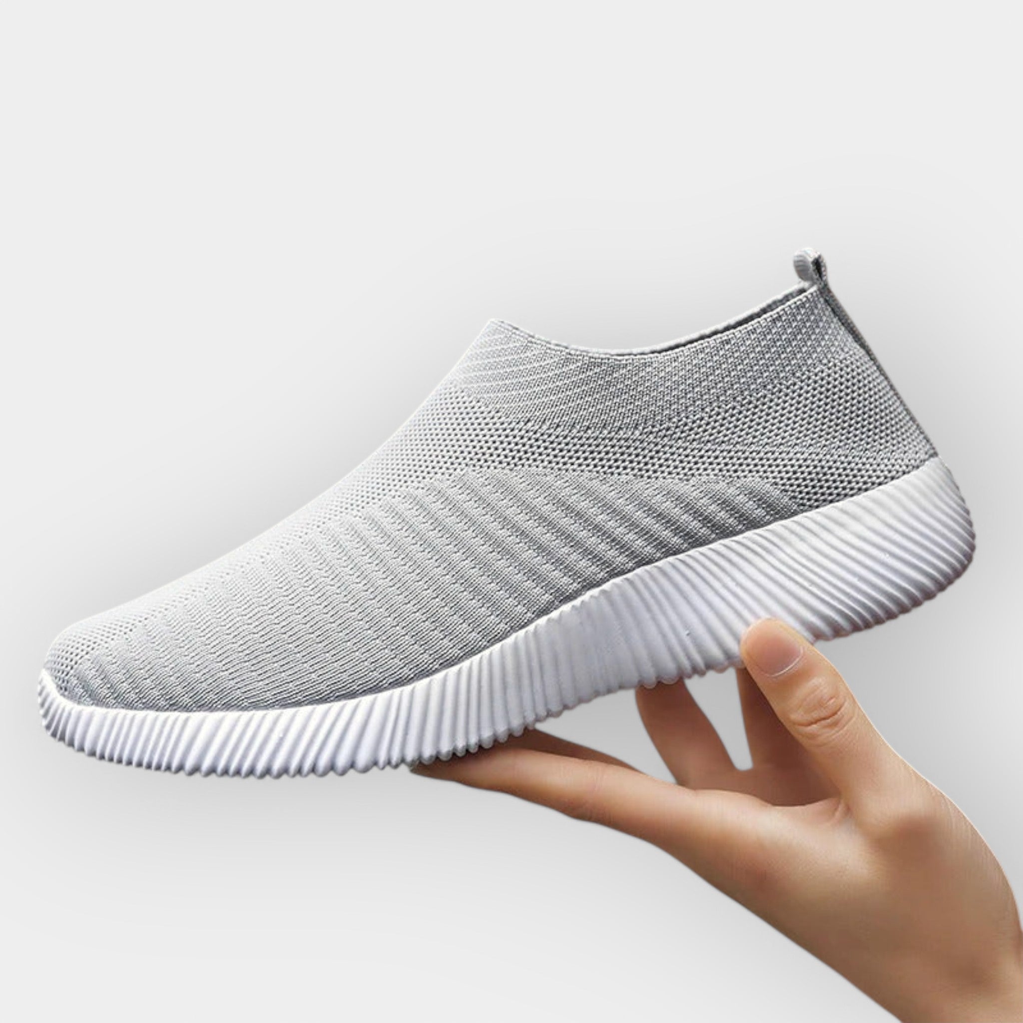 Udobni Slip-On Čevlji za Enostavno Obuvanje